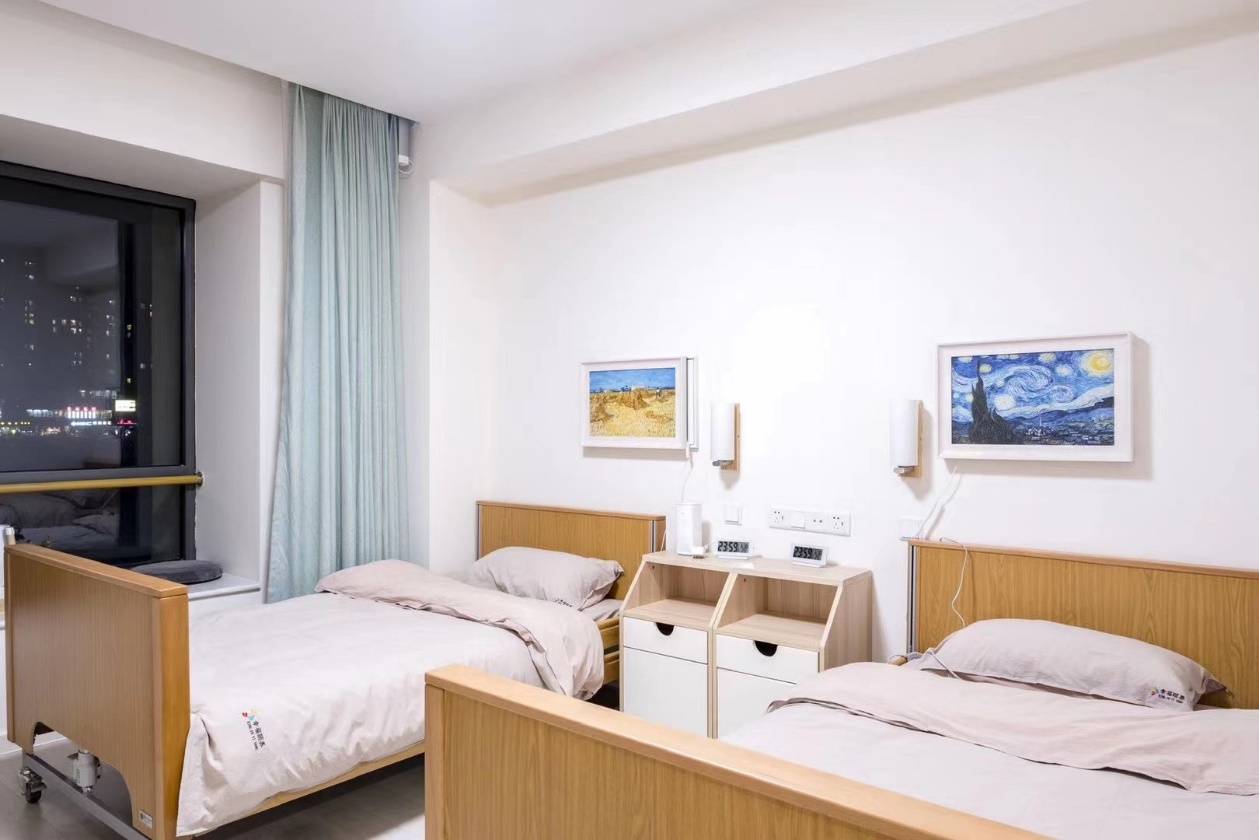 失能卧床找医保定点养老院光大汇晨科丰、天